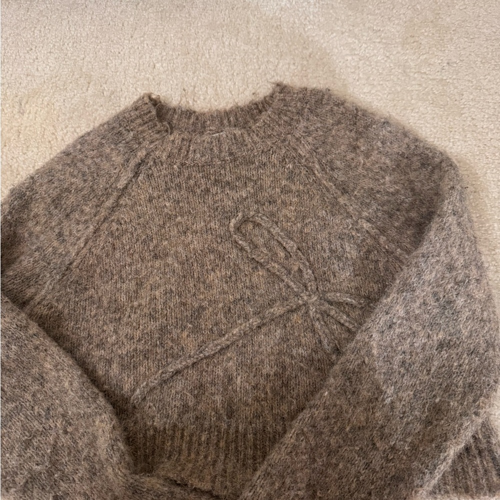 American Eagle Sweater